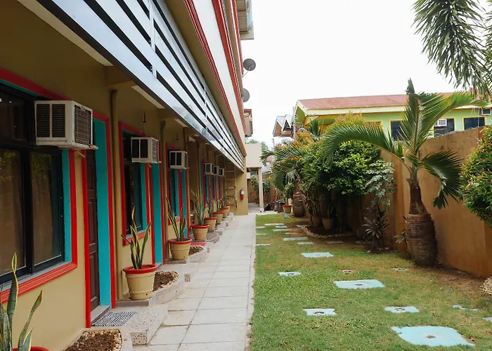 Reddoorz @ Bankal Lapulapu 2*