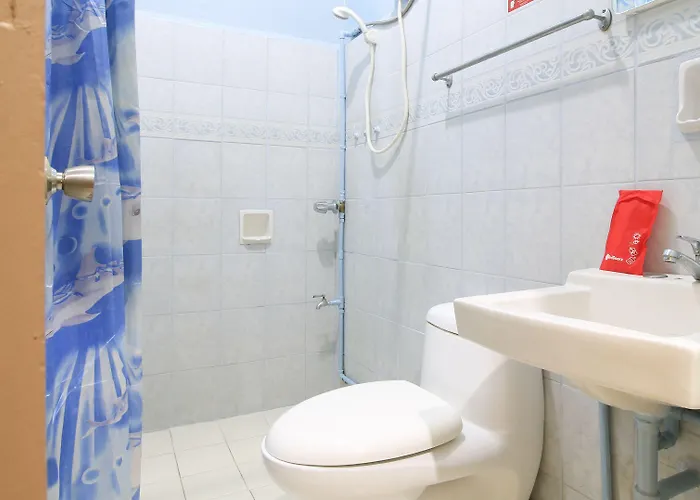 Hotel Reddoorz @ Bankal Lapulapu 2*